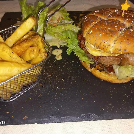 Hotel Aigle D'or 3*