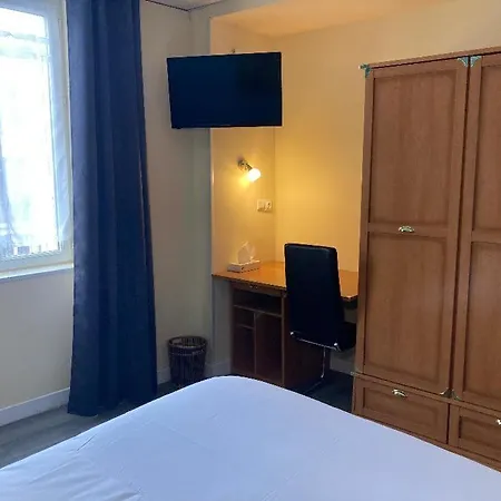 Hotel Aigle D'or 3*